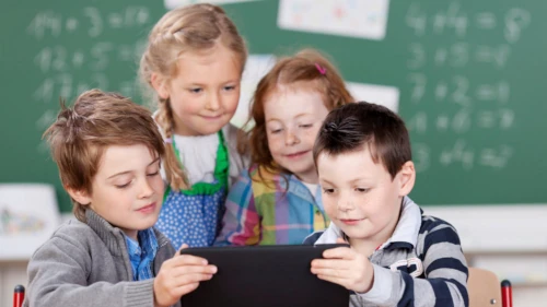 PDF: Digitale Schulbücher – Informationen für Schulträger