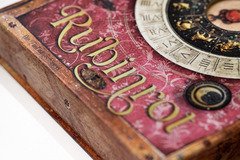 Liebe geht durch alle Zeiten (1). Rubinrot