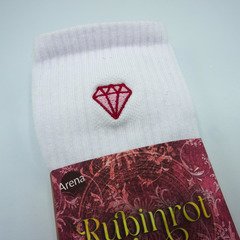 Liebe geht durch alle Zeiten. Rubinrot (Socken, Größe 36-41)