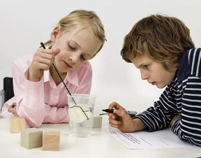 Abbildung zur Reihe KiNT-Boxen - Kinder lernen Naturwissenschaft und Technik
