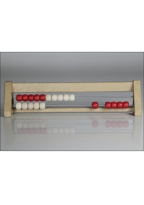 Produktabbildung zu 20-er Rechenrahmen aus RE-Wood® - rot-weiss, 5/5 schräg versetzt