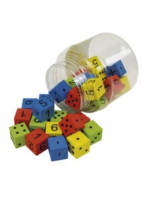 Produktabbildung zu Flüster-Würfel Mathematik, 32-tlg., 25mm - Mit Ziffern- und Augenwürfeln und Rechenzeichen