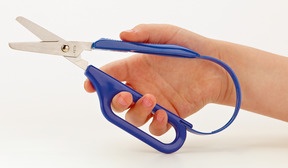 Produktabbildung zu Lernschere «Easy-Grip» - blau, mit grosser Schlaufe, für Rechtshänder
